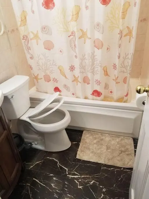 Апартаменты 1St Floor Private Apt Near Ferry To Nyc And Park Нью-Йорк