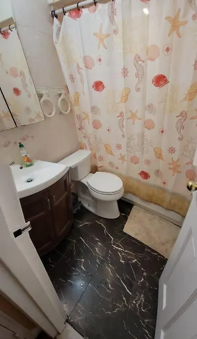 Апартаменты 1St Floor Private Apt Near Ferry To Nyc And Park Нью-Йорк США